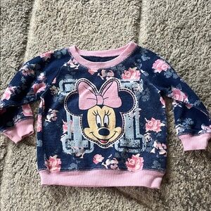 Minnie Mouse sweater